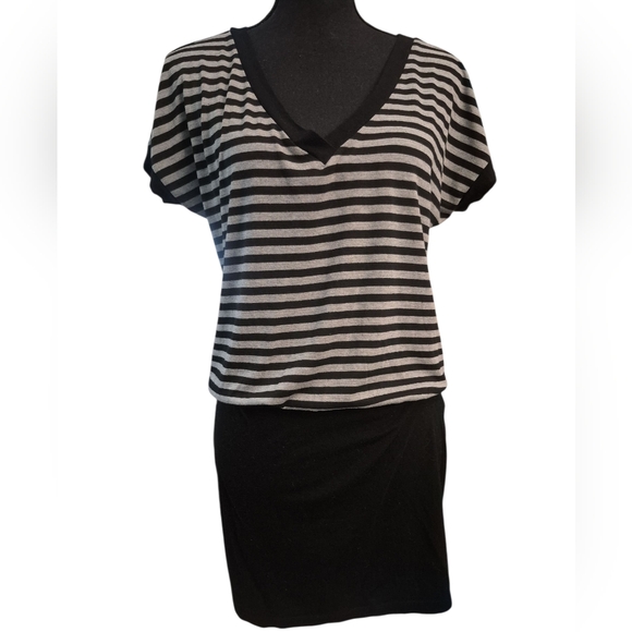 Sleek Gray & Black! Speechless Stripe Dolman Dress (M) - Picture 1 of 6
